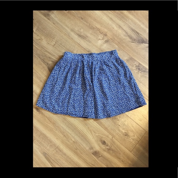 Old Navy Dresses & Skirts - 🌻❗️OLD NAVY - Mini skirt